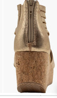 Volatile Zip up Wedge